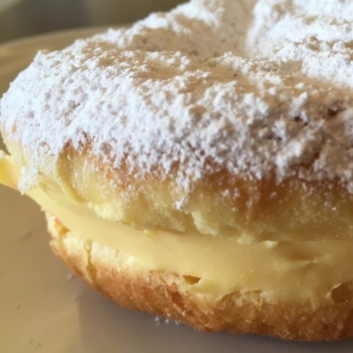 CHEESE Cheese Paczki