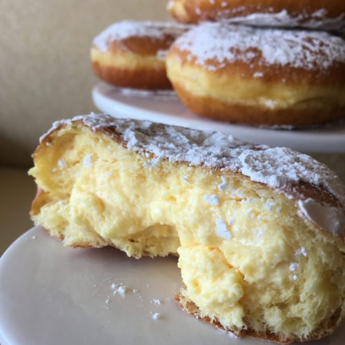 CUSTARD W/ POWDERED SUGAR Custard Bismark - Powdered