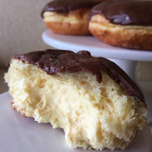 CUSTARD W/ CHOCOLATE Custard Bismark - Chocolate